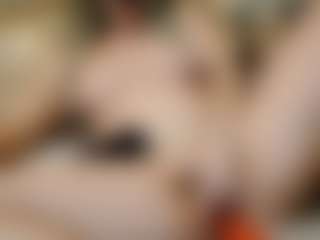 ilaiza's Live Sex Cam Show
