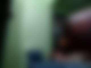 laura-howard's Live Sex Cam Show