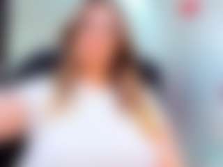 Live cam show with evelynerosse - Pantyhose on makecum.org