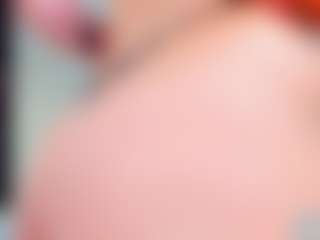 Live cam show with evelynerosse - Office on Streamer API