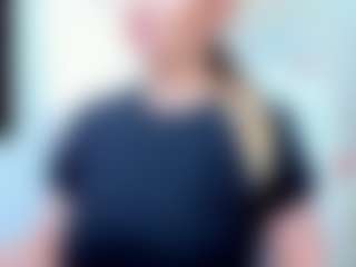 evelynerosse MILF webcam performer live streaming