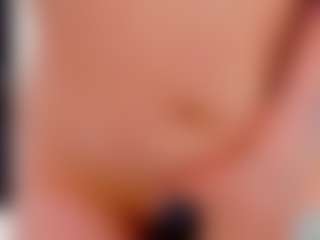 Live cam show with evelynerosse - Office on Hubzter Live