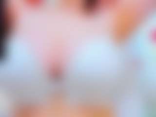 Live cam show with evelynerosse - Office on CamClone