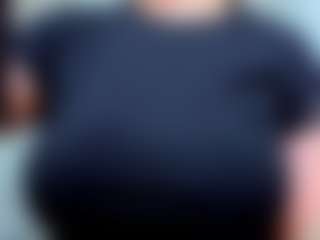 Live cam show with evelynerosse - Office on chickslive.net