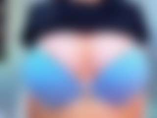 evelynerosse's Live Sex Cam Show