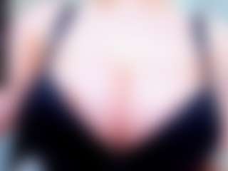 Live cam show with evelynerosse - Office on CamSodaAdn