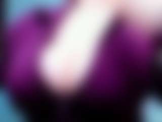 Live cam show with evelynerosse - Office on camgirlchat.live
