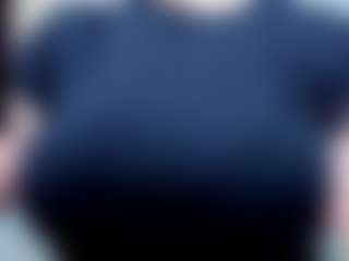 Live cam show with evelynerosse - Office on Camsoda