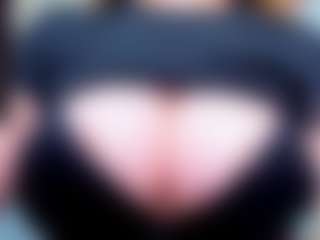Live cam show with evelynerosse - Spy MILF on Camsoda