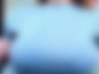Live cam show with evelynerosse - Middle Aged on TottyGirls