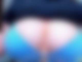 Live cam show with evelynerosse - Blonde Hair Petite on Cam Slut