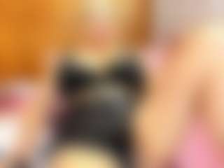 Esperanza Miller's Live Sex Cam Show