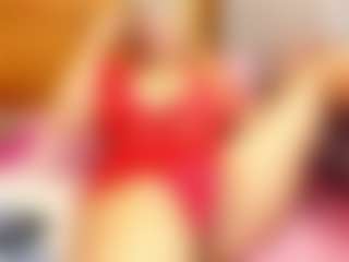 Live cam show with Esperanza Miller - Middle Aged on Camsoda
