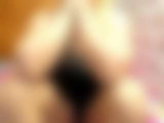 Live cam show with Esperanza Miller - Thong on TottyGirls