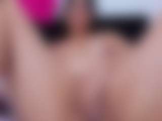 Selenawilliams's Live Sex Cam Show