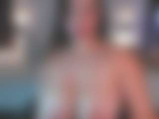 MartinaBianchi's Live Sex Cam Show