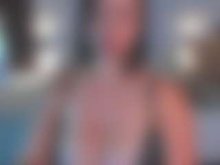 MartinaBianchi's Live Sex Cam Show