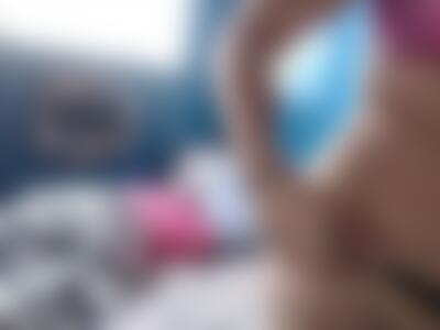 LovelySillk's Live Sex Cam Show