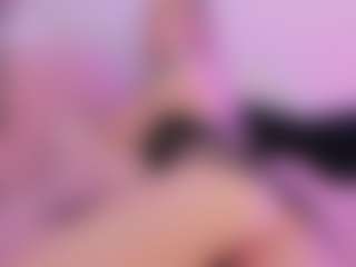 Mia's Live Sex Cam Show