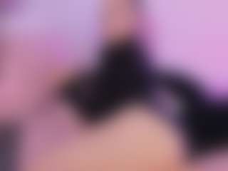 Mia's Live Sex Cam Show