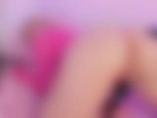 Mia's Live Sex Cam Show