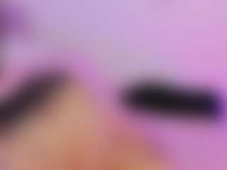 Live cam show with Mia - Public on xxxlivecams.org