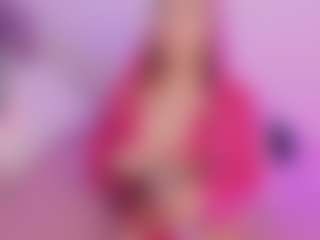 Mia's Live Sex Cam Show