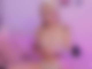 Live cam show with Mia - Cute on fapnchat