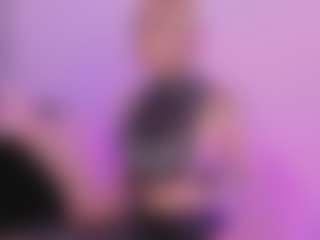 Mia's Live Sex Cam Show
