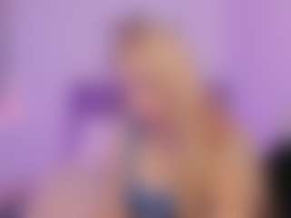 Mia's Live Sex Cam Show