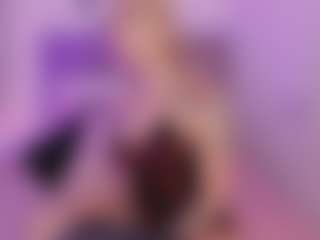 Mia's Live Sex Cam Show