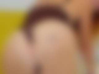 Live cam show with britishmilfpenelope - Granny on UwU Esports