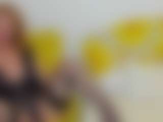 Live cam show with britishmilfpenelope - Granny on googirlz