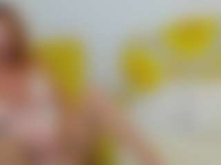 Live cam show with britishmilfpenelope - British on PervPlay.com