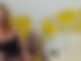 Live cam show with britishmilfpenelope - Mature on Hubzter Live