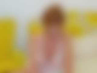 Live cam show with britishmilfpenelope - Granny on crypto-cams