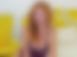 Live cam show with britishmilfpenelope - Oil on Camsoda