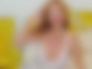 Live cam show with britishmilfpenelope - Red Hair Granny on thefappeningchat.com