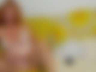 Live cam show with britishmilfpenelope - Oil on Camsoda