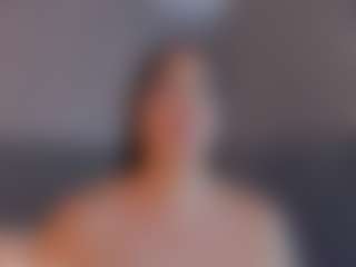 Live cam show with elamorales - Nipple Play on realtime-chat