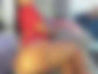 Live cam show with BUSTY PUTONA RELOADED - Gagging on sexylive.show