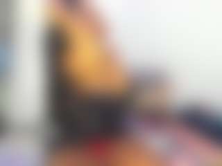 Live cam show with BUSTY PUTONA RELOADED - Big Clit on boobsie.com