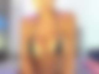 Live cam show with BUSTY PUTONA RELOADED - Thick on SpankPalCams
