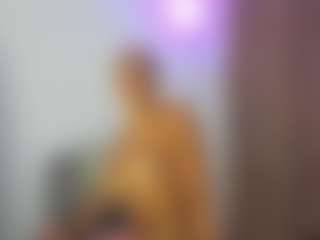 Live cam show with BUSTY PUTONA RELOADED - Big Nipples on WildCum