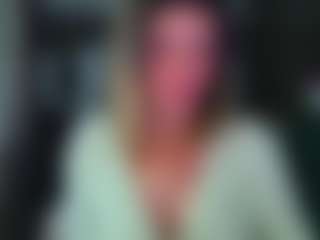 Live cam show with mishabraun - Mature on SquirtSoMuch