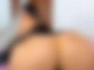 alejamoore's Live Sex Cam Show