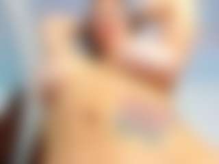 alejamoore's Live Sex Cam Show