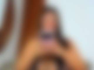 Live cam show with alejamoore - Grey Eyes on Big Tits