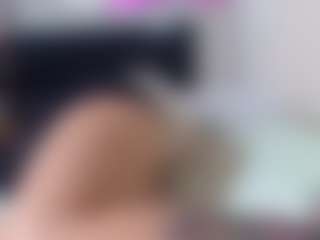 Live cam show with lala-santamaria - Striptease MILF on Camsoda