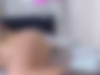 Live cam show with lala-santamaria - Average on Camsoda